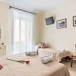 Villamari فندق مبيت وإفطار